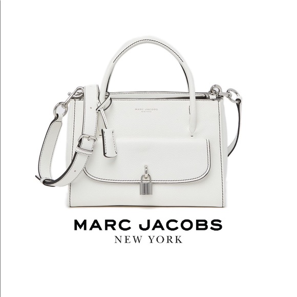 marc jacobs lock that leather tote bag